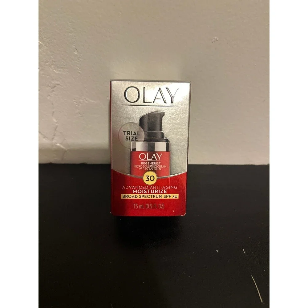 Olay Regenerist Micro-Sculpting Cream Face Moisturizer with SPF 30, Trial Size
